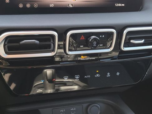 New 2026 Nissan Sentra SV image 20