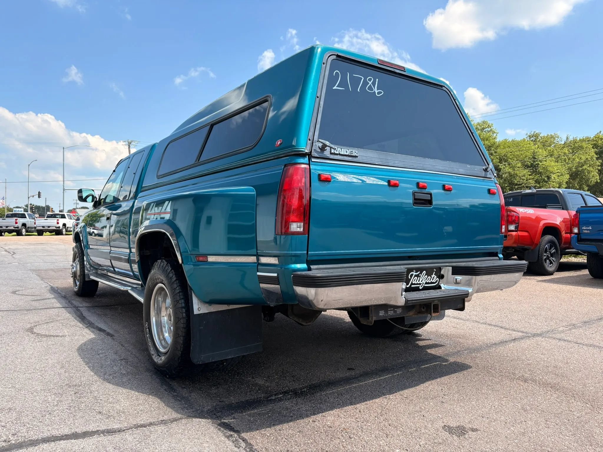 Used 1994 Chevrolet Silverado 3500 4x4 Extended Cab image 5