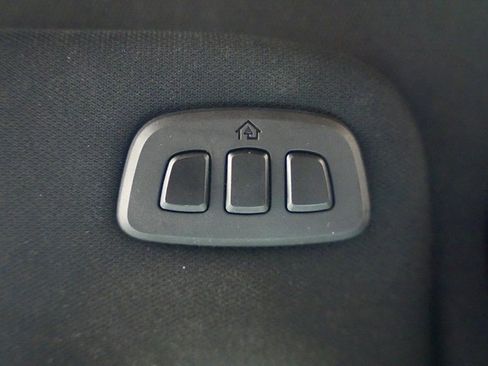 Used 2021 Ford Mustang Shelby GT500 w/ Technology Package image 28