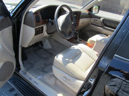 Used 1999 Toyota Land Cruiser AWD/4WD image 16