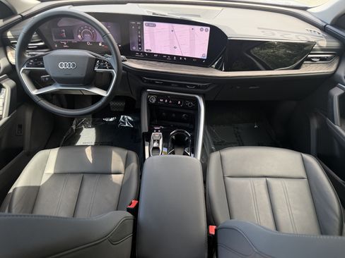 Used 2026 Audi Q5 Premium AWD/4WD image 14