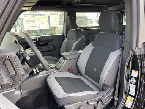 New 2025 Ford Bronco 2-Door image 17