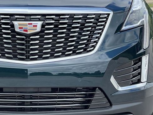 New 2025 Cadillac XT5 Premium Luxury image 8