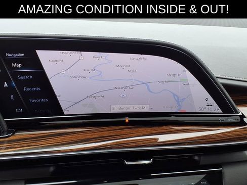 Used 2021 Cadillac Escalade Premium Luxury w/ Driver Assist Tech Package AWD/4WD image 11
