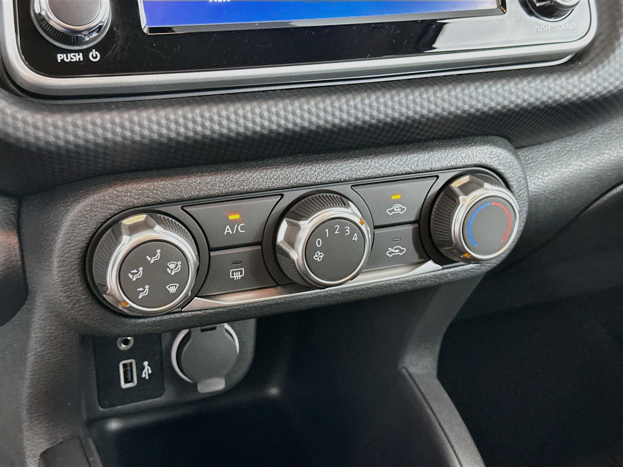 Used 2025 Nissan Kicks Play S FWD image 22