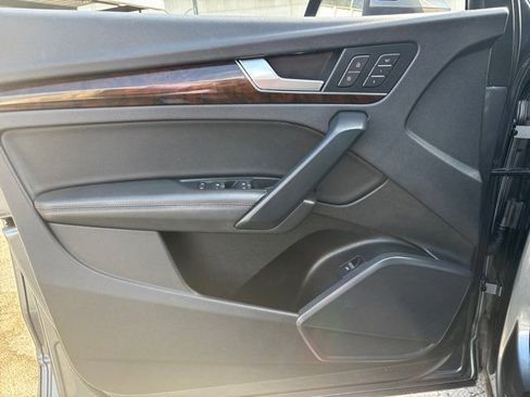 Used 2020 Audi Q5 2.0T Premium Plus w/ Premium Plus Package image 18