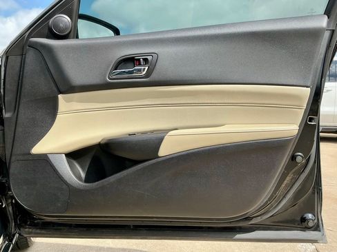 Used 2014 Acura ILX w/ Premium Package image 22