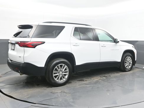 Used 2022 Chevrolet Traverse LT AWD/4WD image 7