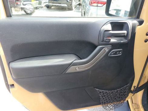 Used 2014 Jeep Wrangler Unlimited Sport w/ Quick Order Package 24S image 12