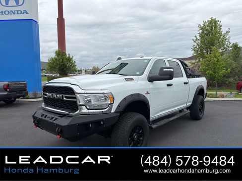 Used 2024 RAM 2500 Tradesman w/ Chrome Appearance Group AWD/4WD image 1