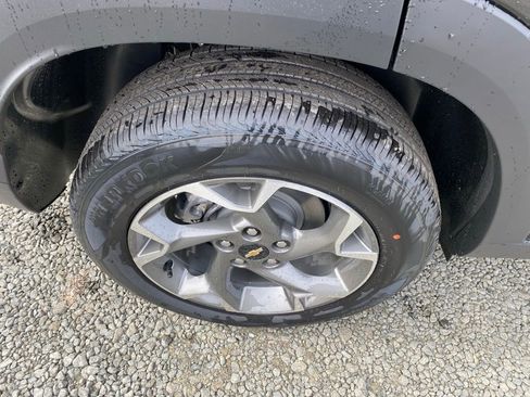 New 2026 Chevrolet Trax LT w/ Driver Confidence Package image 24