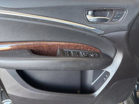 Used 2018 Acura MDX FWD image 10