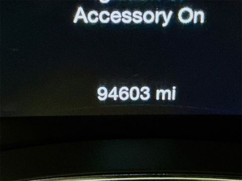 Used 2018 Dodge Durango SXT w/ Quick Order Package 2BB image 4