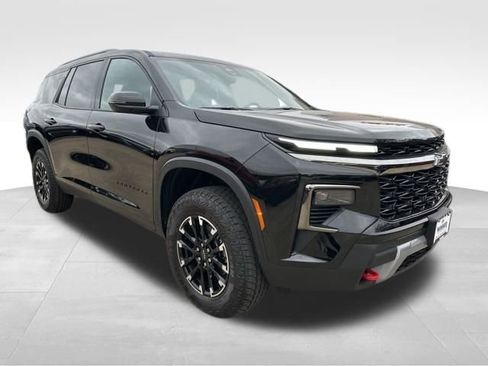 New 2026 Chevrolet Traverse Z71 w/ Driver Confidence Package image 7