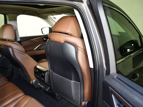 Certified 2024 Acura MDX SH-AWD w/ Technology Package image 44
