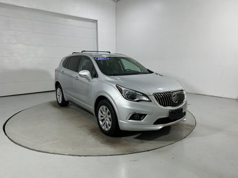 Used 2017 Buick Envision Essence AWD/4WD image 2