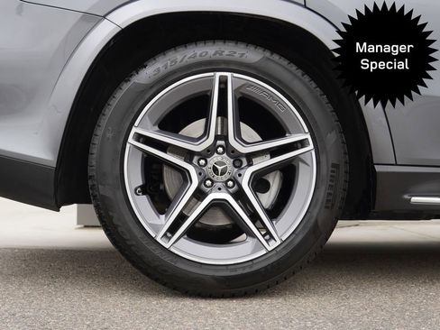 Used 2022 Mercedes-Benz GLS 450 4MATIC image 33