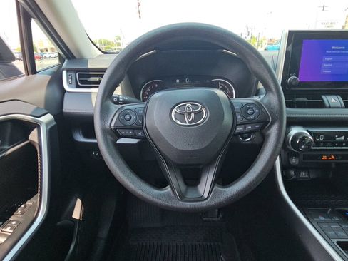 Certified 2025 Toyota RAV4 XLE AWD/4WD image 10