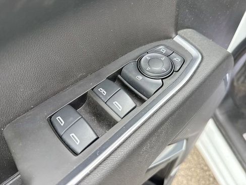 Used 2024 Chevrolet Silverado 1500 LT AWD/4WD image 13