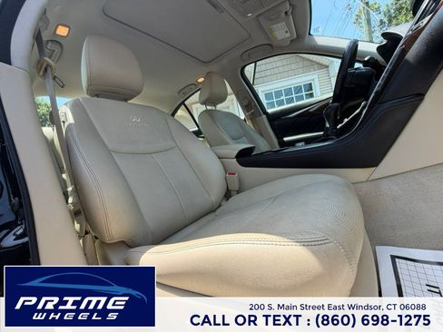 Used 2014 INFINITI Q50 Premium w/ Deluxe Touring Package AWD/4WD image 17