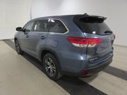 Used 2018 Toyota Highlander Plus FWD image 6