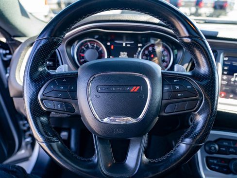 Used 2020 Dodge Challenger R/T RWD image 17