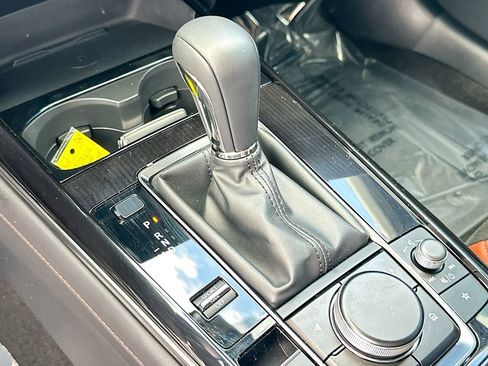 Used 2025 MAZDA CX-30 Carbon image 17