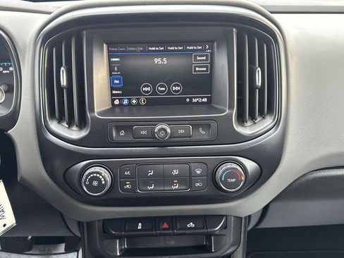 Used 2022 Chevrolet Colorado W/T w/ WT Convenience Package image 13