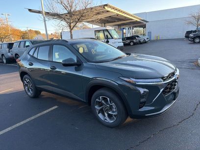New 2026 Chevrolet Trax LT w/ Driver Confidence Package