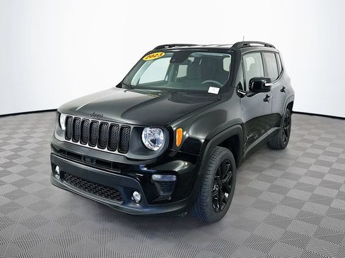 Used 2023 Jeep Renegade Altitude AWD/4WD image 5
