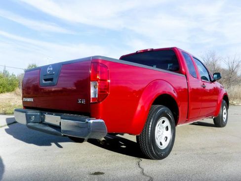 Used 2010 Nissan Frontier XE w/ XE Preferred Pkg image 8