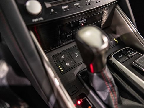 Used 2018 Lexus IS 350 AWD image 30