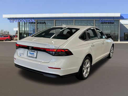 New 2026 Honda Accord LX image 5