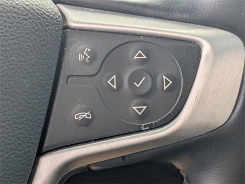 Used 2023 GMC Terrain SLT image 26