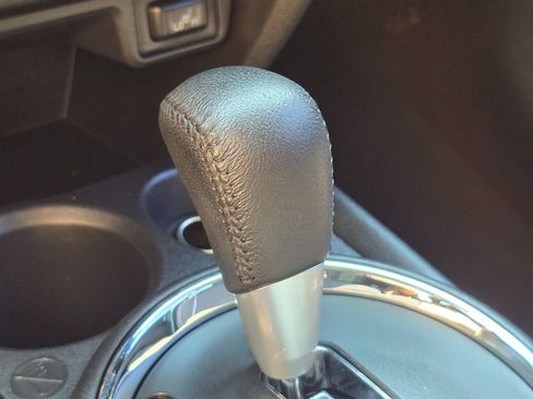 Used 2017 Mitsubishi Outlander Sport SE FWD image 40