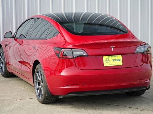 Used 2022 Tesla Model 3 image 51