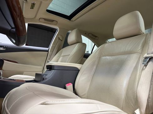 Used 2012 Lexus ES 350 FWD image 5