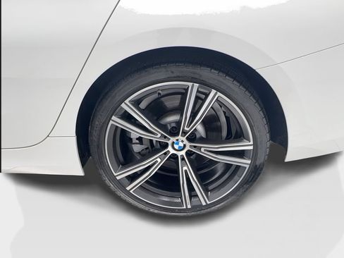Used 2024 BMW 330i Sedan w/ Convenience Package RWD image 12