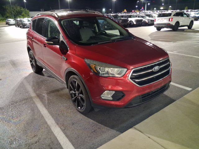 Used 2017 Ford Escape Titanium w/ Canadian Touring Package AWD/4WD image 2
