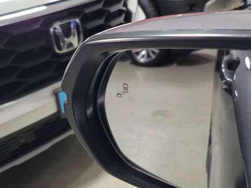 Used 2021 Honda CR-V Touring image 23