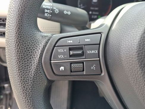 Used 2024 Honda HR-V LX image 21