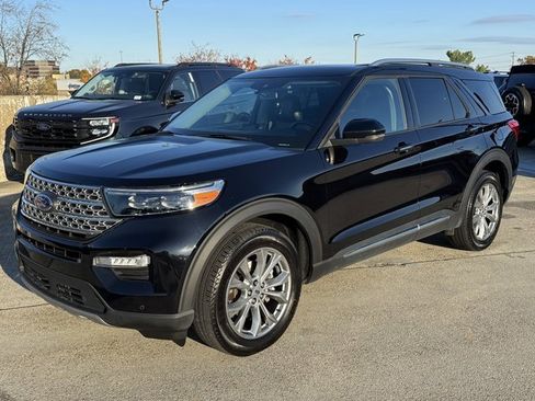 Certified 2023 Ford Explorer Limited w/ Equipment Group 301A image 12