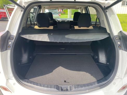 Used 2016 Toyota RAV4 XLE AWD/4WD image 26