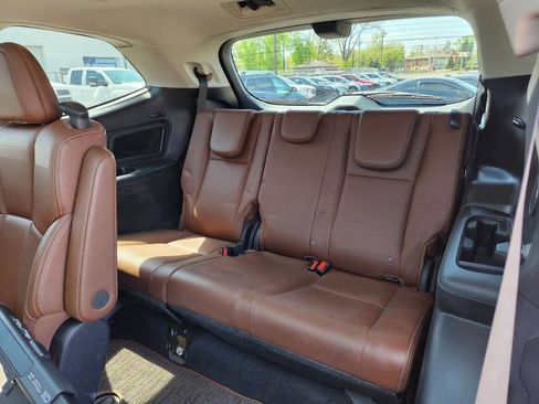 Used 2019 Subaru Ascent Touring AWD/4WD image 13