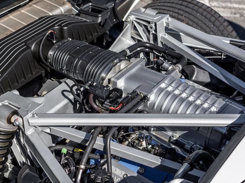 Used 2005 Ford GT image 21