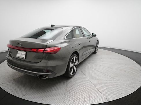 Used 2025 Audi A5 2.0T Prestige w/ 19" Wheel Package image 32