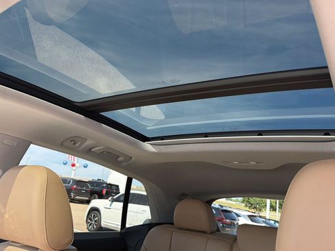 Used 2019 Audi Q8 Premium w/ Convenience Package AWD/4WD image 30