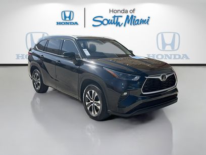 Used 2022 Toyota Highlander XLE