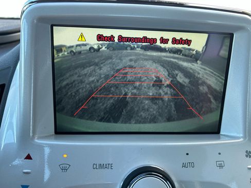 Used 2012 Chevrolet Volt Premium w/ Premium Trim Package image 23