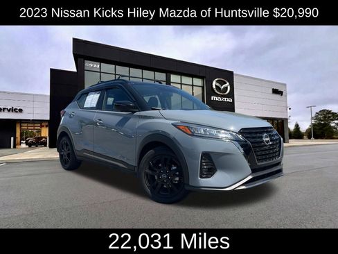 Used 2023 Nissan Kicks SR w/ Exterior Package FWD image 1